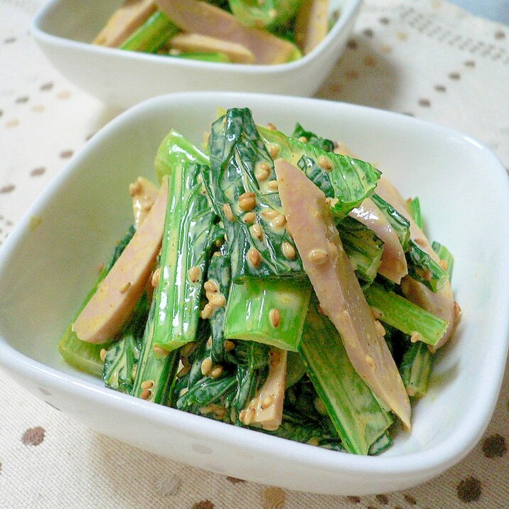 小松菜と魚肉ソーセージのカレーマヨ和え